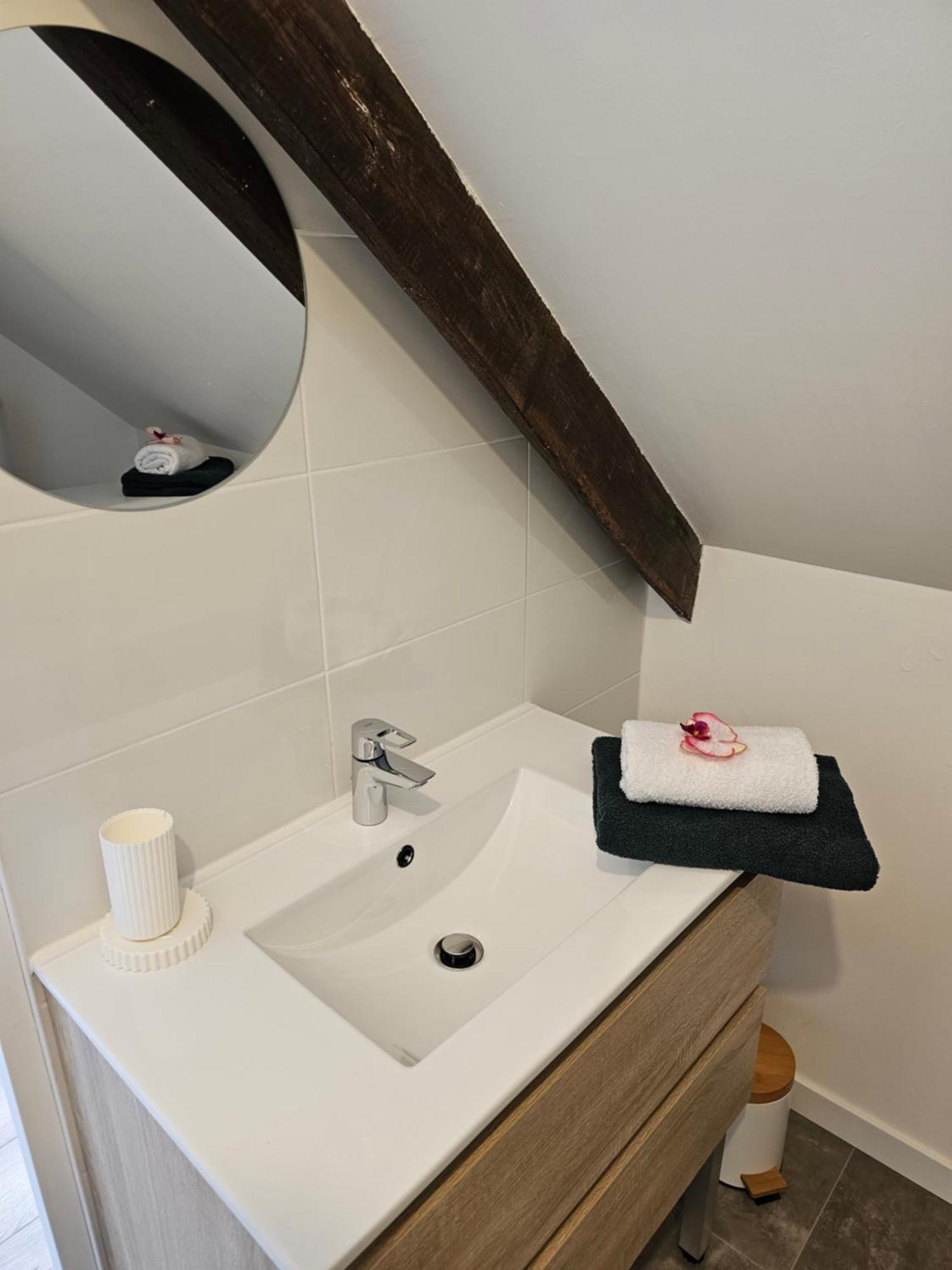Logement De Caractere En Haute Ville De Quimperlé Cameră foto